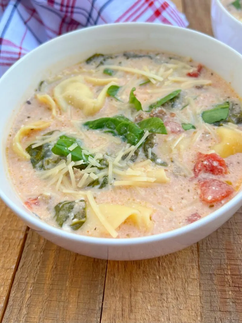 Slow Cooker Tortellini Soup Recipe