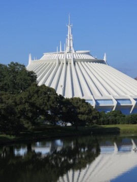 Best Gifts For Walt Disney World Trip