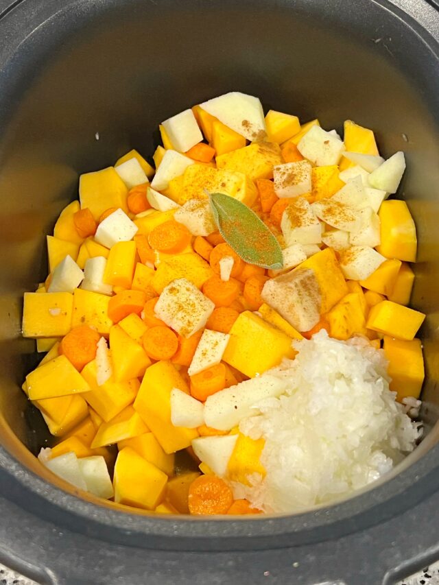Slow Cooker Butternut Squash Soup