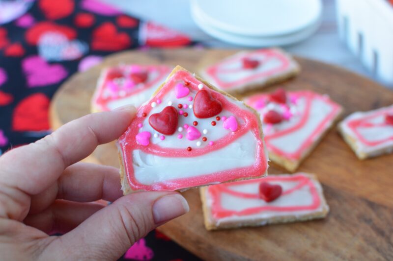Cute No-Bake Valentine's Day Cookies