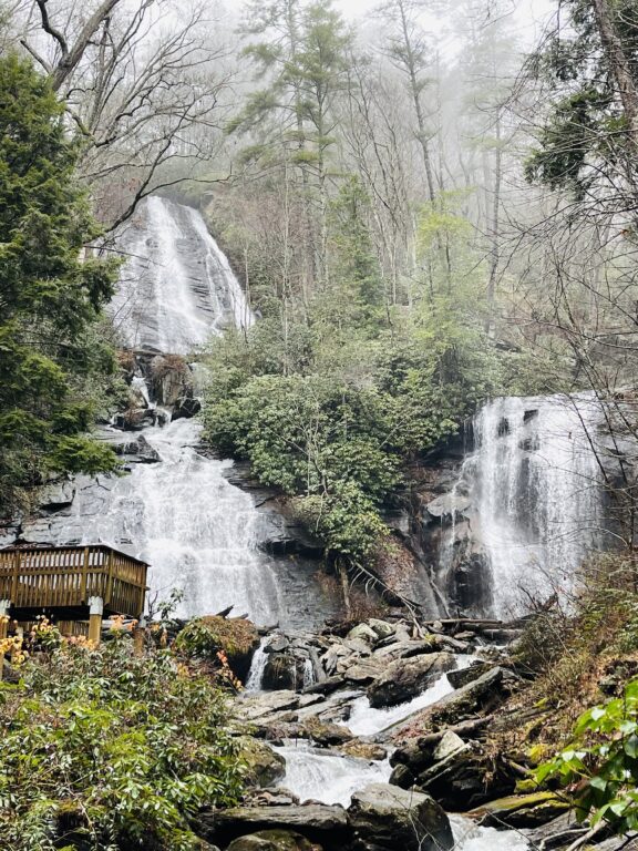 Beginner Family Hiking Tips For Anna Ruby Falls