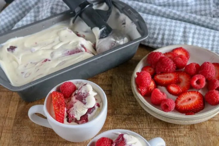 Easy No Churn Strawberry Ice Cream Recipe
