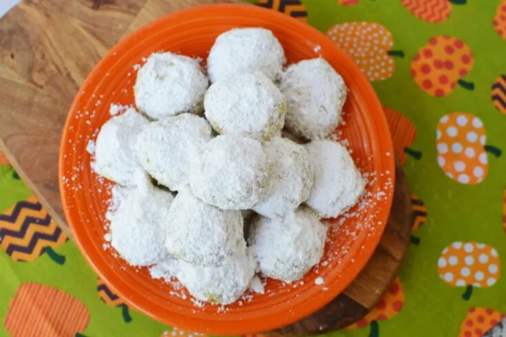 Pumpkin Spice Snowball Cookies Recipe