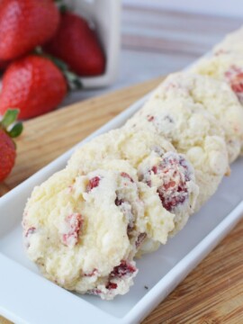 Strawberry Cream Cheese Cookies