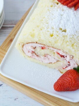 Strawberry Cake Roll Recipe