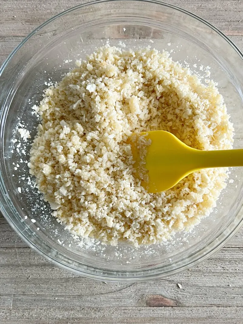 Making the Saltine Crust in bowl