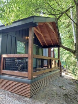 Roamstead Cabin