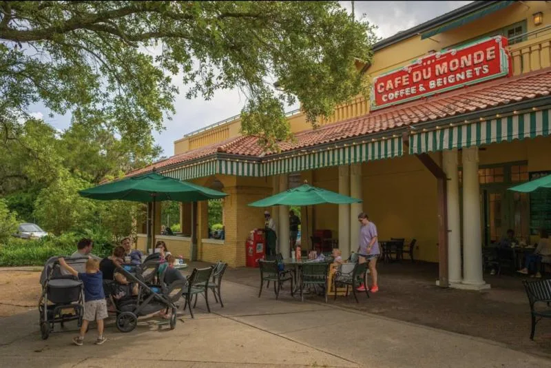 Cafe du Monde in New Orleans