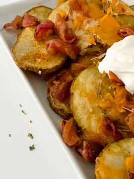 How to make Easy Irish Nachos with russet potatoes.