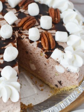 No Bake Frozen Rocky Road Pie Recipe