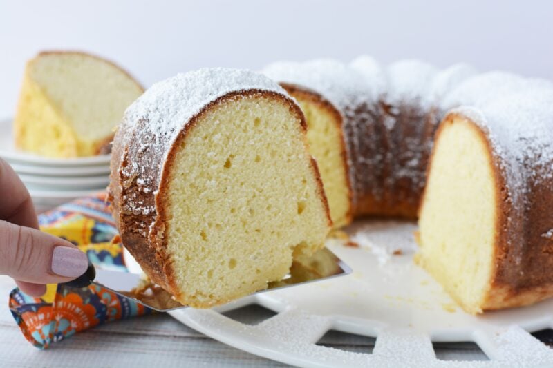 Old-Fashioned Sour Cream Bundt Cake Recipe