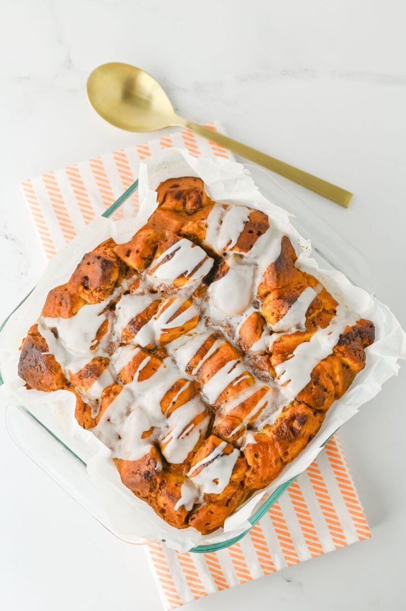 Pumpkin Cinnamon Roll Bake
