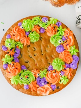 Easy Halloween Cookie Cake Recipe