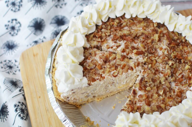 No-Bake Creamy Pecan Pie