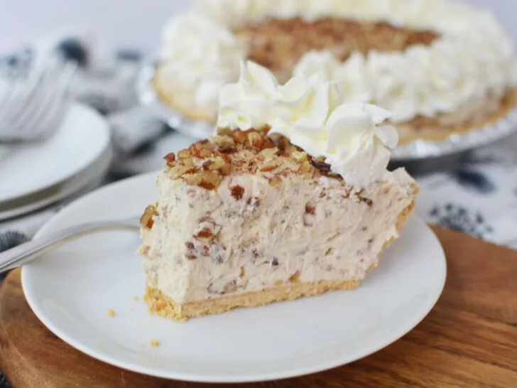 No-Bake Creamy Pecan Pie Recipe for Thanksgiving