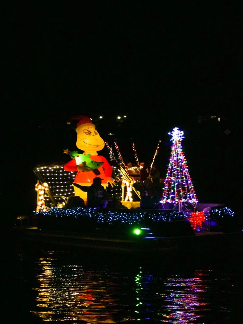 watch a boat parade in Alabama Beaches