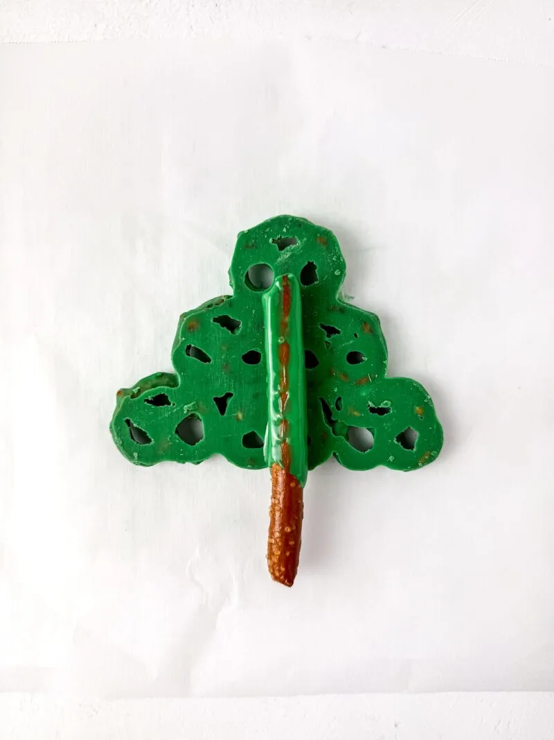 Making the back of the christmas tree with pretzel rod