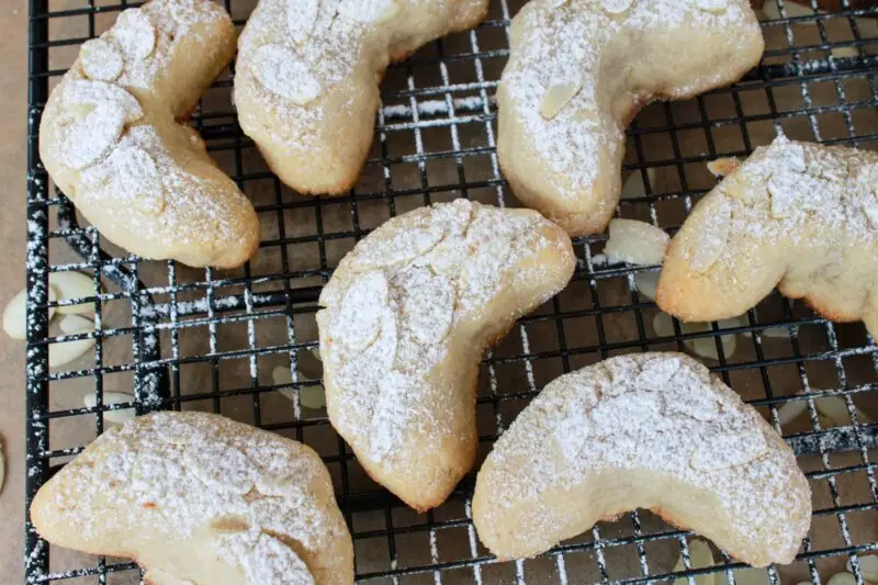 Almond Crescent Cookie Recipe