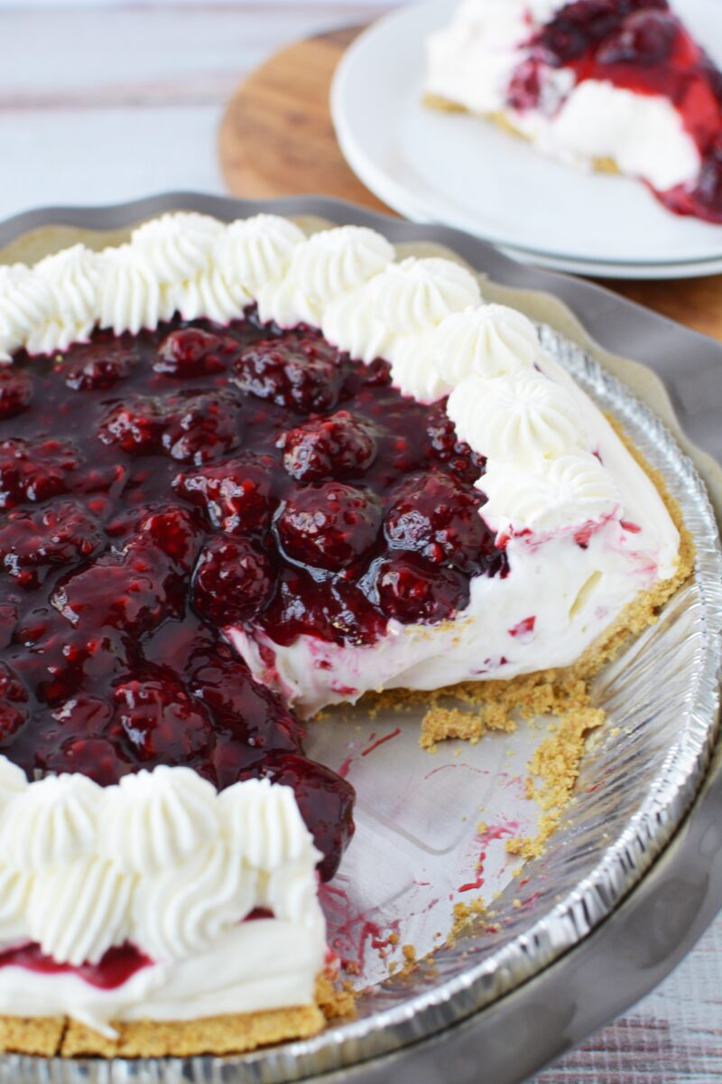 No-Bake Blackberry Cream Pie Recipe