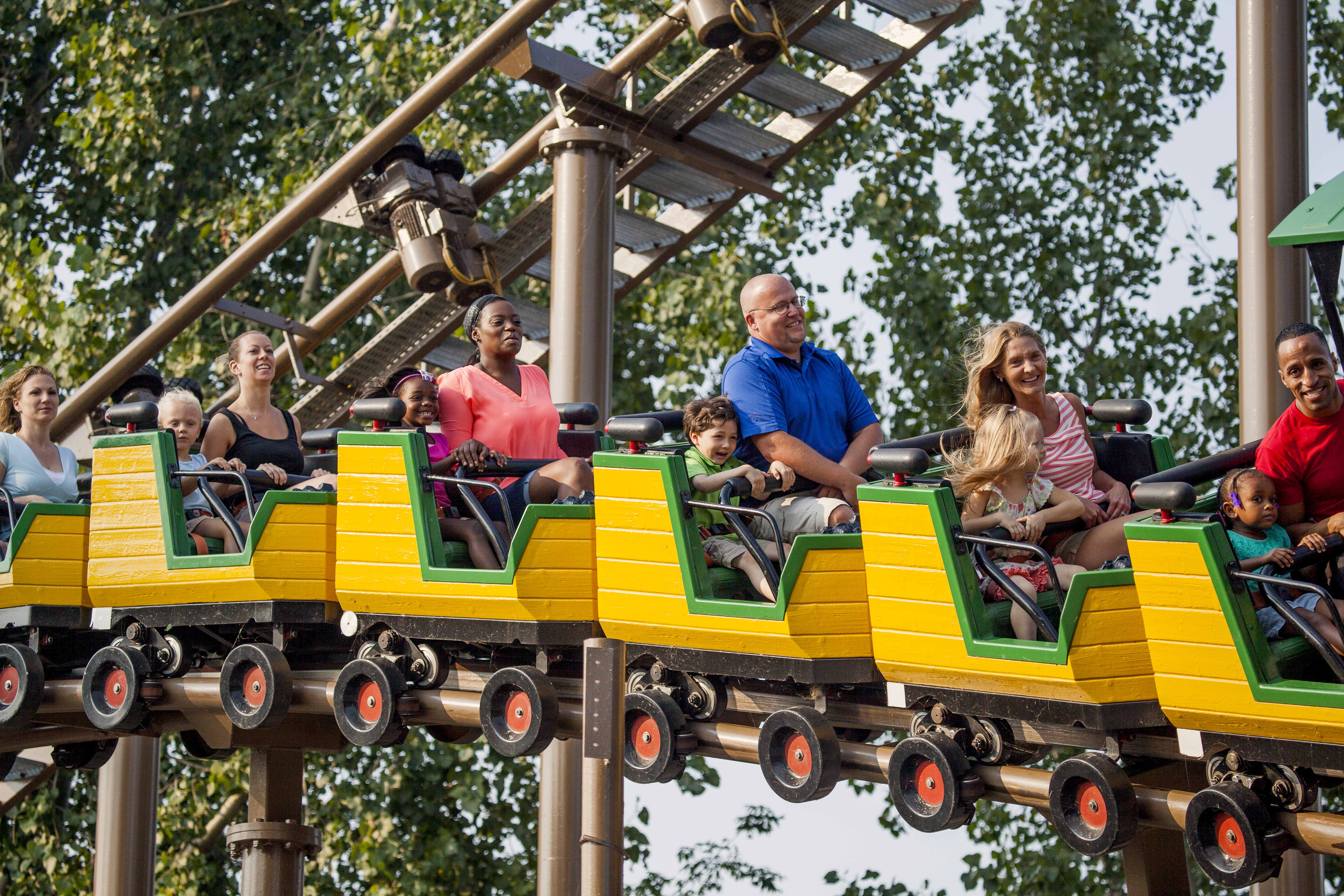 Six Flags Over Georgia Preschool Pass Launches