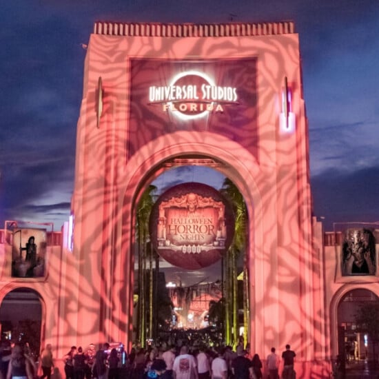 Halloween Horror Nights Teen Guide